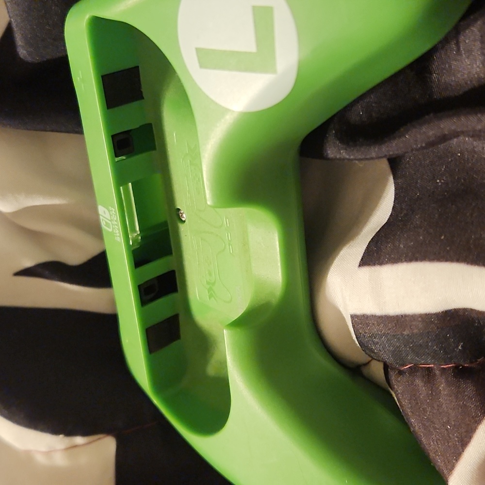 Nitendo switch contoller  holder